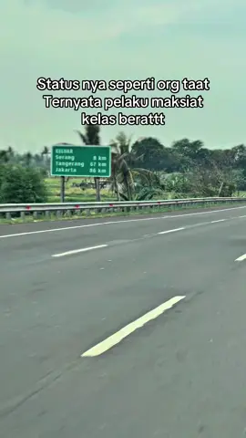 Statusnya rohani tapi kelakuan nya roh halus #masukberanda #foryou #fyp 