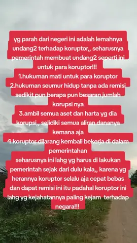 korupsi nya sampe milyaran dan triliunan tapi hukuman nya cuma beberapa tahun,,habis itu dapat remisi dan bebas,, negeri macam apa ini,, hukum hanya tajam sama masyarakat bawah tapi tumpul ke atas!!!  masyarakat nya juga bodoh,, ga pernah kompak satu suara untuk Indonesia,, ga bisa bedain mana yg buzzer,, kalo di kasih amplop cepat amat,, inilah alasan negara ini tidak pernah merdeka!!!!  #indonesia🇮🇩 #ripkeadilan 