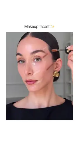 Tag a friend ✨ @Melis Ekrem #makeuptutorial  