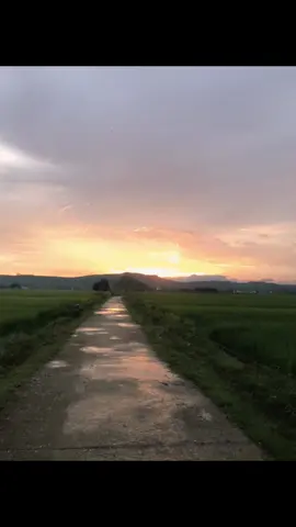 不要把青春浪费在等待不值得的人，当心懂得等待对的人时，幸福就会到来..! 