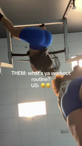 Everybody want to now.. so here it is 💪😭😂 #workoutroutine #sisters #funnyvideos #GymLife #relatable 