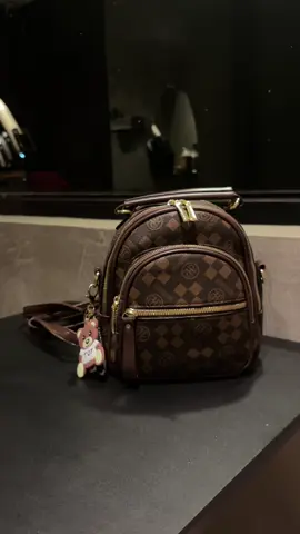 Mini Backpack para sa mga jowa niyo🥰 #minibackpack #backpack #small #yoto #fyp 