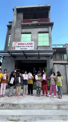 Big Customer ဆရာမbiak lun နဲ့သူရဲ့ချစ်တပည့်များ#zomitiktok #chin 