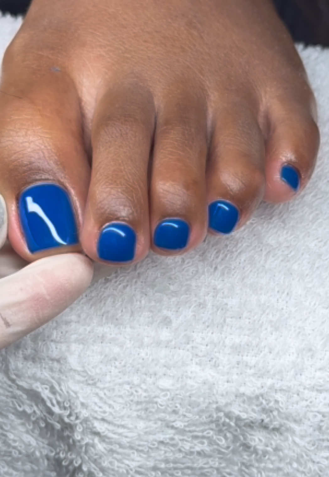 Can I be your nail tech? D don’t neglect your toes, Book your pedicure today! 💚 #nailsbynuk #pedicures #dfwnailtech #dfwnails #bookyourappointment 