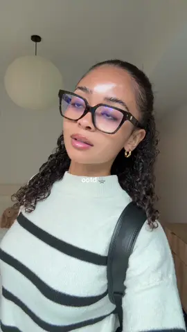 it’s getting time for cozy sweater weather 🤭 