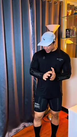 Rekomendasi baju olahraga dari terrel , bahan nyaman dan desainnya keren #terrelsportwear #bajurunning #bajugym #bajuolahraga 