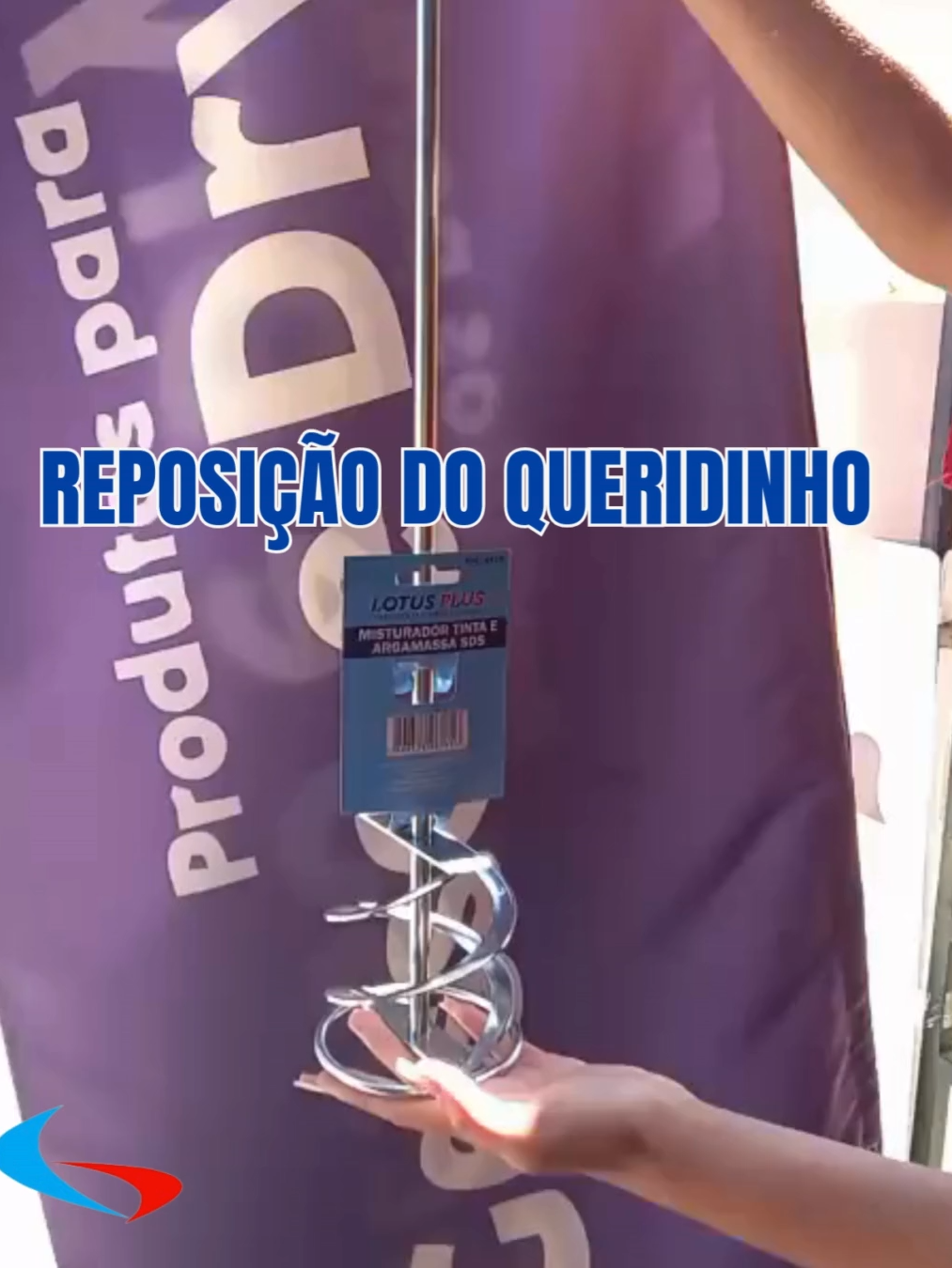 MISTURADOR DE TINTA / ARGAMASSA – 40CM (ENCAIXE SDS PLUS) 🔹 Agilize seu trabalho na hora de misturar tintas e argamassas. 🔹 Produzido em aço 1045 com acabamento em pintura eletrostática a pó. 🔹 Encaixe SDS Plus – ideal para furadeiras profissionais. 🔹 Mistura líquidos e materiais viscosos com rapidez e eficiência. #paregesso #paregessocolamill #gesso #like4like #picdistribuidora #agrogesso #gessoacartonado #photooftheday #drywall #ferramentas #ferramentasmanuais #colamill #sancadegesso #gessodrywall #steelframe #gesso3d #forrodegesso #tbt #love #brasil #instagood #jesus #empreendedorismo #contrucaocivil #gesseiro #construção