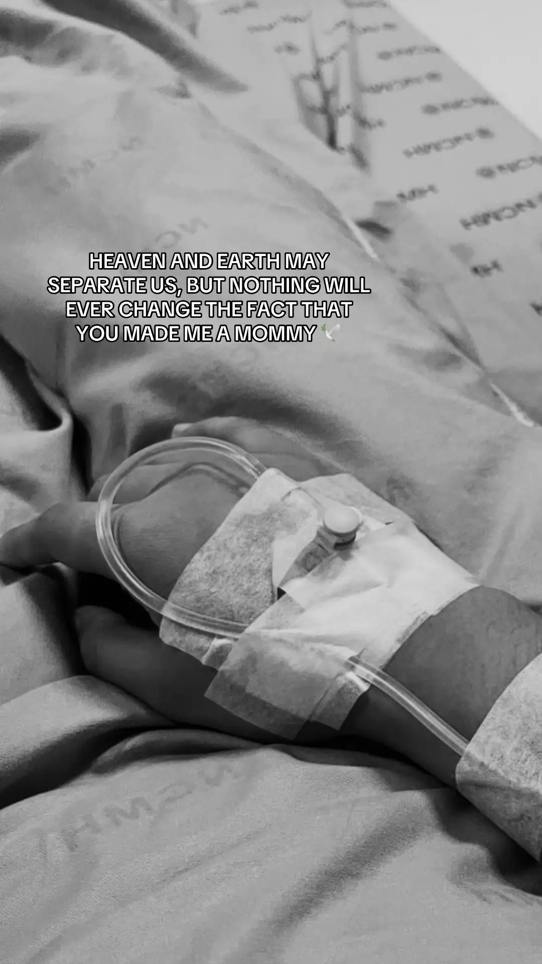 Hi little baby hope🫶🏻. ! mom is a bit sad tonight. She misses her little bump, she misses how you make momma crazy. Momma's doing fine since you left, momma's making decisions now that includes you so that if you come back everything's will be fine. #miscarriage #pregnancyloss #angelbaby #fyp #baby 