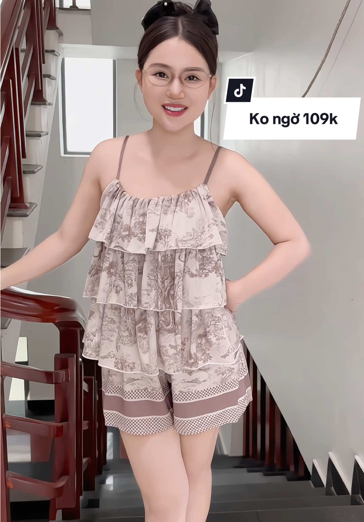 Xứng đáng đồng tiền bát gạo luôn. Quá xinh quá đẹp. Đc cái Ko phải mặc áo trong nữa kakak #thoitrangnu #thoitrang #donguxinh #pijama #dongu 