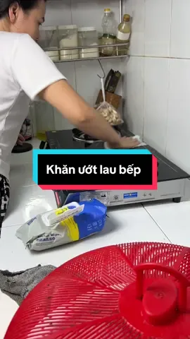 Bữa nay lau bếp không cần phải giặt khăn#phuongkim1992 #khanuotlaubep #giadungnhabep #xuhuongtiktok 