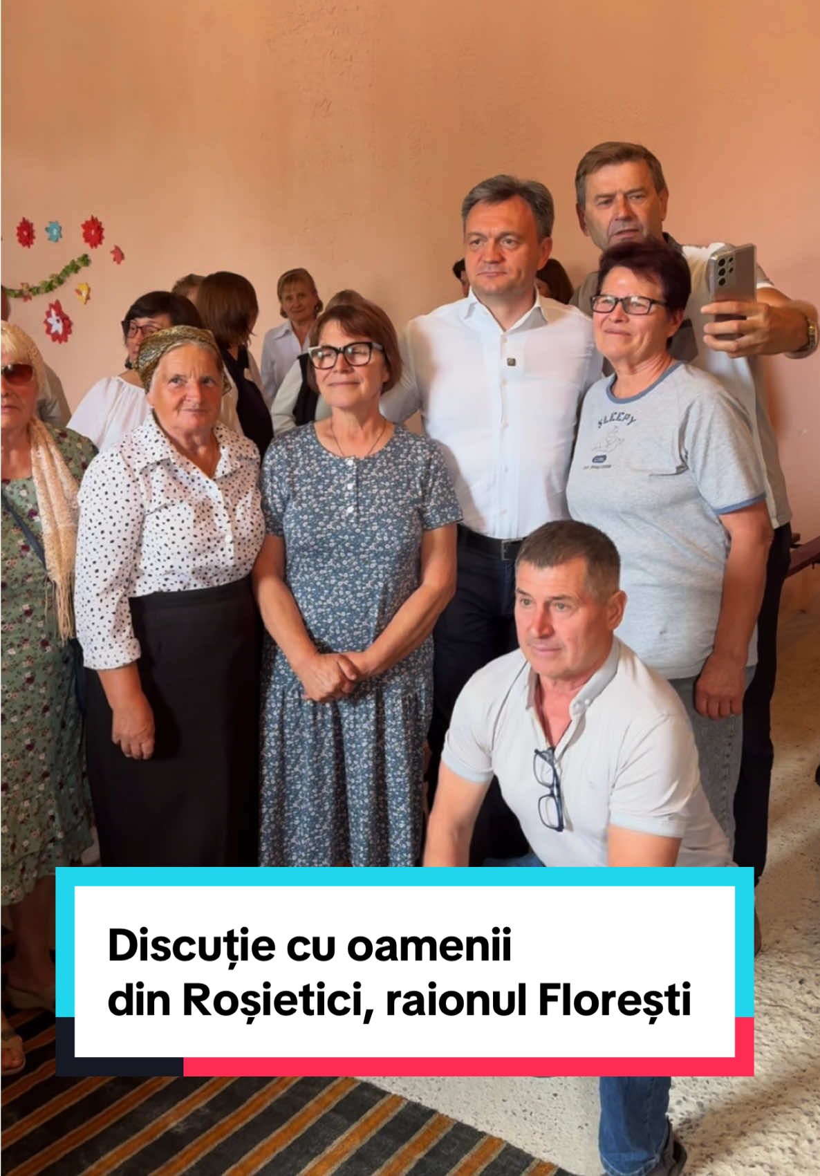 Oamenii din comuna Roșietici, raionul Florești, știu că mergem în direcția corectă - UE, pace, dezvoltare. Pe 28 septembrie, votăm PAS! #UE2028 #pas #floresti #moldova #alegeri 
