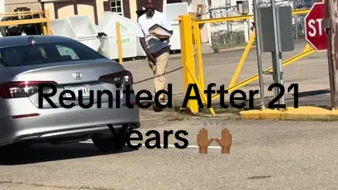 God Is Good‼️ 2 Weeks Ago My Son & His Father Were Reunited After 21 Years Of Incarceration 🙏🏾❤️✨ I Cried So Bad ☺️ Tears Of Joy, Relief, And Release 🙌🏾 #FatherAndSon #Reunited #SecondChancesAreBlessings #Dad #Son