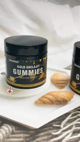 #shilajitgummies #tiktokshop #fyp #newrish #healthy 