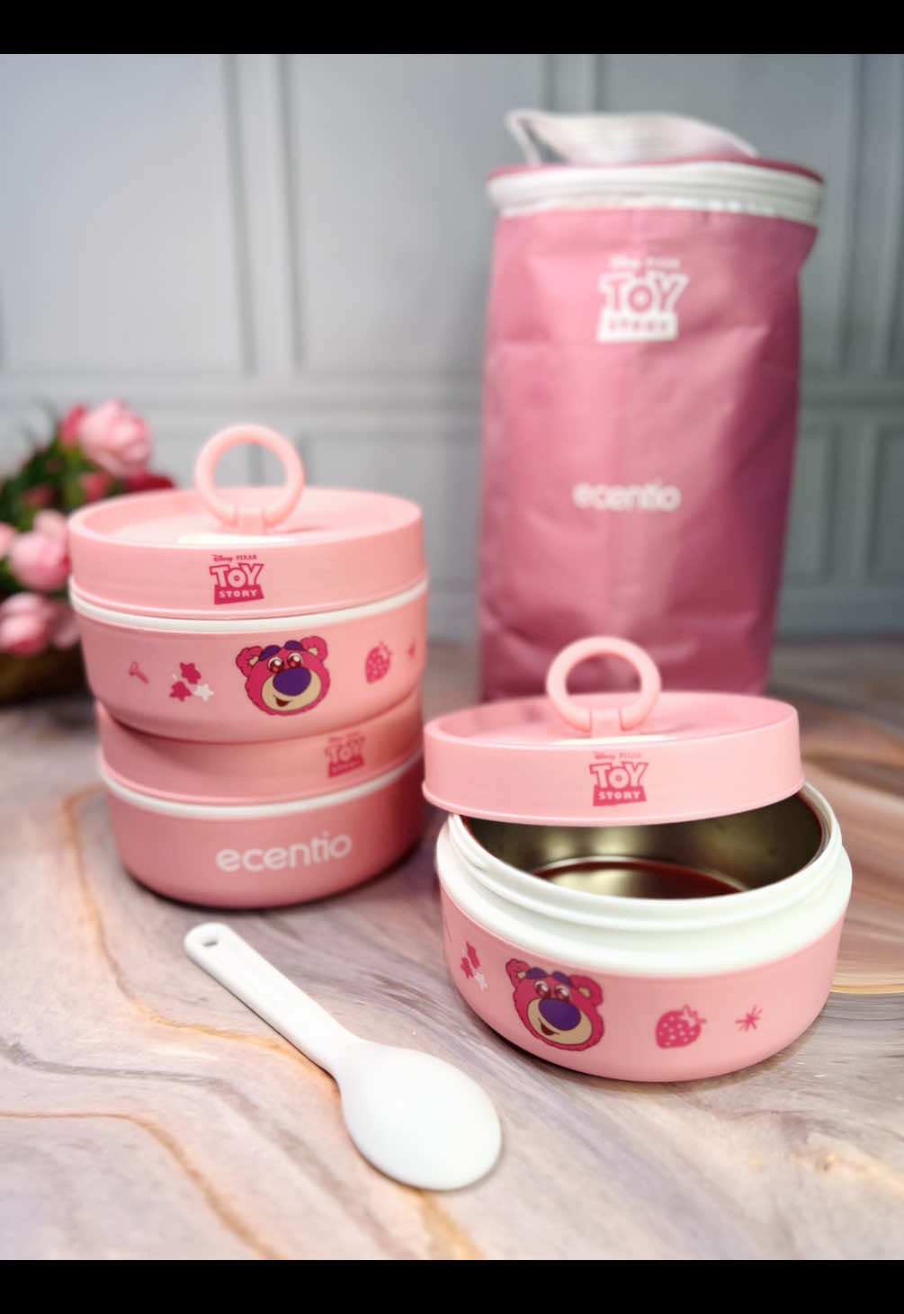 Lunchbox 3 susun gemesss banget motif lotso😍 Cocok untuk bekal anak & mpasi 🩷 #kotakbekal #lunchbox #ecentio 