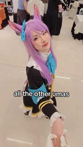 WHY SHE SO HUGE FOR — Mejiro Mcqueen: @Momoko Pigsfly  Goldship: @kiyocosplay  (fyi i'm short irl 🤣) #umamusume #umamusumeprettyderby #mejiromcqueen #goldship #cosplay 