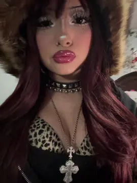 🦁#fyp #alternative #lashes #alt #dulcita 