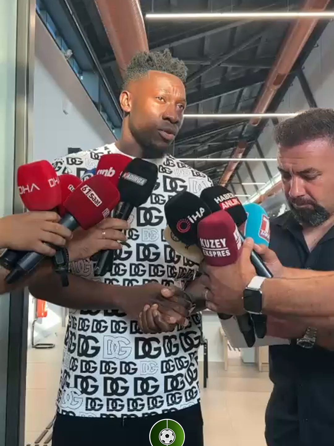 🎥 Trabzonspor'un yeni kaleci Onana'nın ilk sözleri: 🗣 