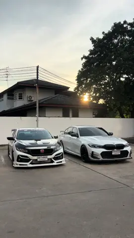 บะหมี่เกี๊ยวหมูแดง2ห่อ🍜🥟🐖❤️2️⃣🎁 #bmw #civicfc #BMRacing #fyp #car @cCcFOUR 