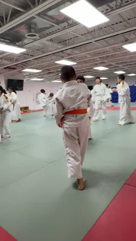𝐈𝐉𝐂 𝐌𝐀𝐑𝐓𝐈𝐀𝐋 𝐀𝐑𝐓𝐒 JUDO | MUAY THAI | SELF DEFENSE 𝐊𝐢𝐝𝐬 | 𝐓𝐞𝐞𝐧𝐬 | 𝐀𝐝𝐮𝐥𝐭s 🙌🏻TRIAL CLASSES AVAILABLE! 🛜 www.ijcnyc.com ☎️ 646-779-5836 📧 info@ijcnyc.com 📍28-20 120th St, College Point, NY #collegepoint #newyork #judo #martialarts #judokids 