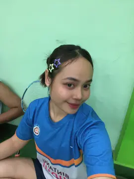 Badminton dayy, lucu bgt pake jipit bintang bikin rambut rapih pulaaa #badminton #olahraga #4u #fypシ゚viral🖤tiktok 