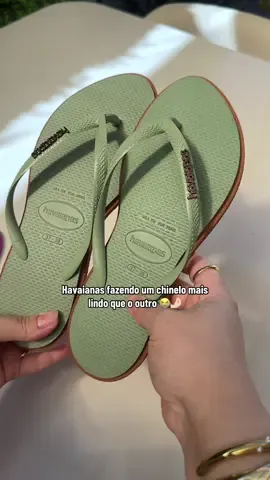 Estou ficando obcecada em comprar Havaians novas 😭🤌🏻  Modelo Slim Point 💚🤎 #havaianas @Havaianas @Armazemdoschinelos 