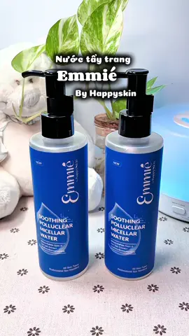 Nước tẩy trang dịu nhẹ, ng.ừa bụi mịn, ô nhiễm #happyskin #emmiebyhappyskin #nuoctaytrang #micellarwater #skincare 