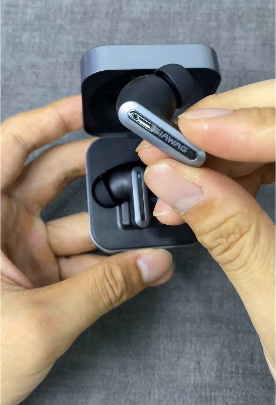 SIAWAG BTW62H Noise Cancelling Earbuds, Powerful Sound, 2-in-1 Case and Phone Stand,50H Playtime,IPX4Waterproof,Fast Charging, Dual Pairing, Bluetooth 5.3 Wireless Earbuds#earphones #siawagearbuds #earbuds #noisecancelling #headphones #backtoschool #earhuds #phonestandholder 