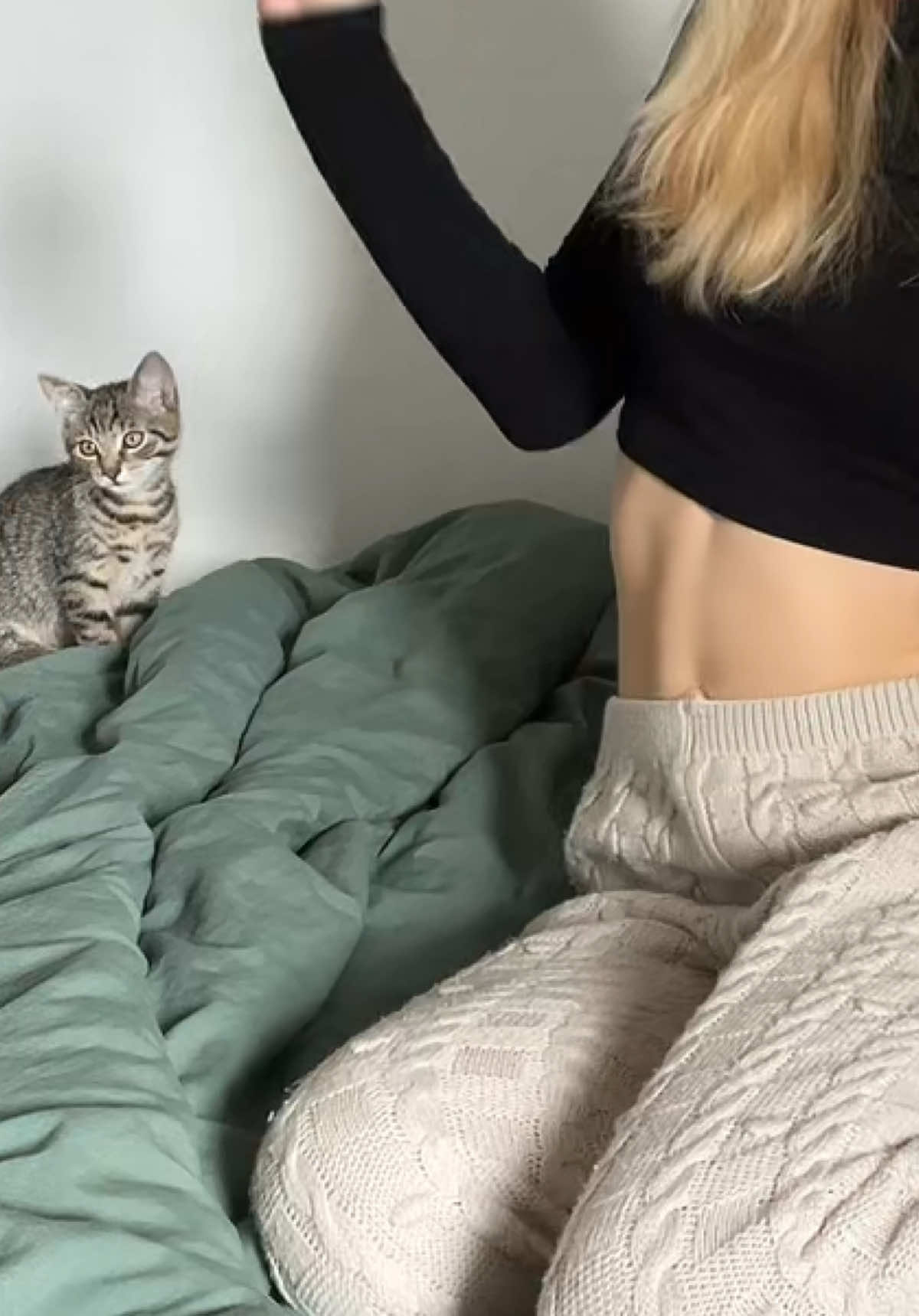 IKKI HAT GEKOCHT!💖@Ikkimel  ——————————————-——————————————-——————————————-#relatable #trend #genzlife #feminismus #imjustagirl #women #zusammenhalt #goodgirl #outfit #mommy #ikkimel ##motherikki #idgaf 