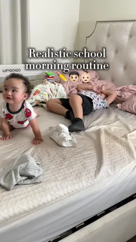 Happy Thursday ✨💕 #schoolmorningsroutine #RealisticMorningRoutine #MorningRoutine #SchoolMornings #MomLife 