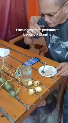 @Mr.Taufik Nessen kiban na hawa 😀🤭