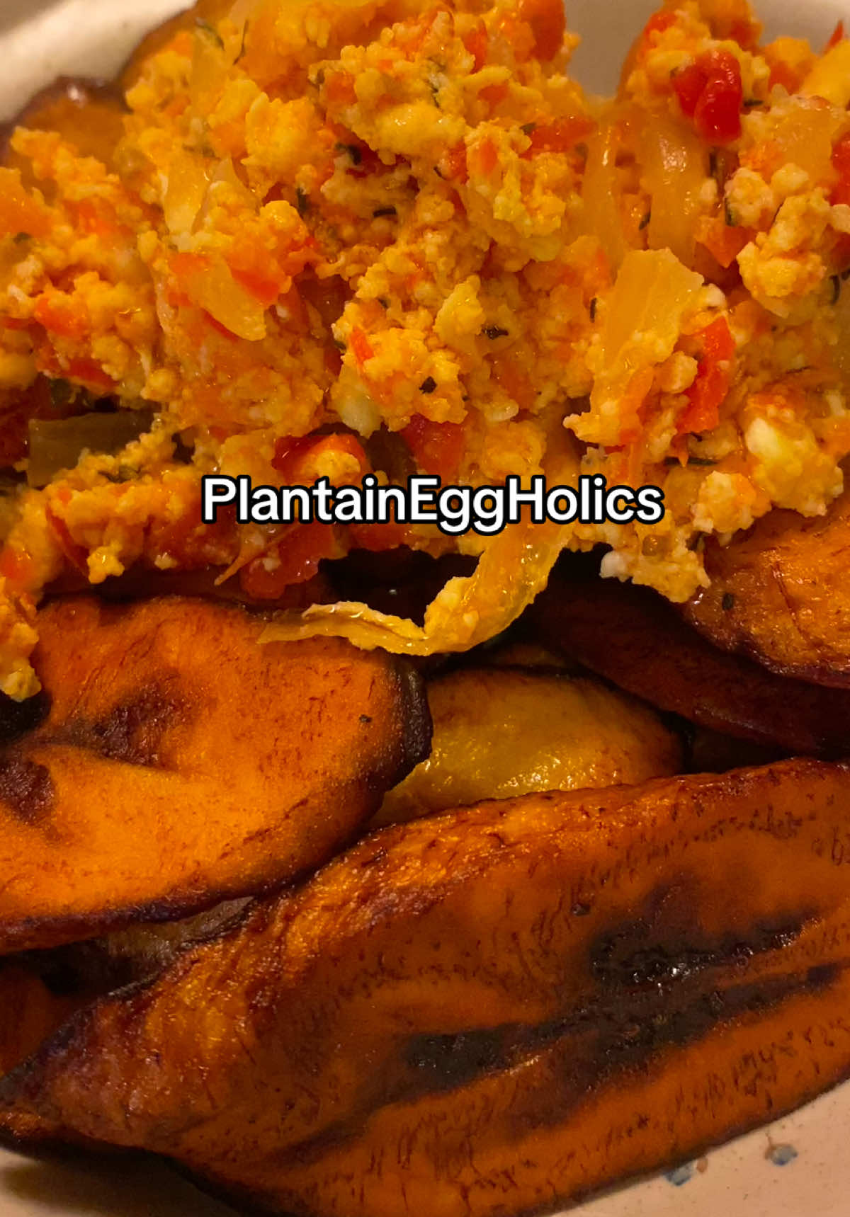 Replying to @Angel🌸 where are my plantain and egg lovers 🤭🤩? #igbotiktok #nigeriantiktok #breakfast #plantain #foodcombo 