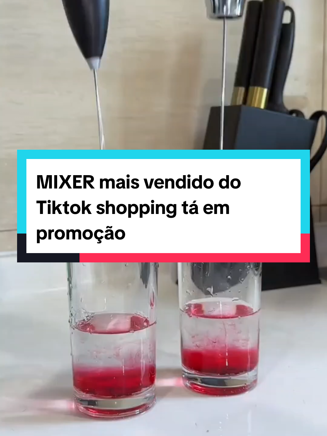 Mixer mais vendido do Tiktok shopp é prático fácil de usar com três velocidade turbinada ideal para bater leite, café, capuccino e até ovos para receita prático e recarregável com Cabo USB #mixer #mixerportatil #cozinha #tiktokshop #venda 