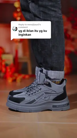 Replying to @mesujijaya3 sepatu sneakers baru ini nyaman dipakai kerja #sepatusneakers #sepatupria #sneakerspria #sepatuimport 