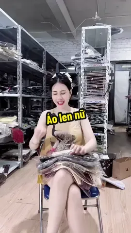 Áo len dêt kim nữ tay ngắn phối sọc kèm phụ kiện len thoáng mát#aolennu#thuthaofashion