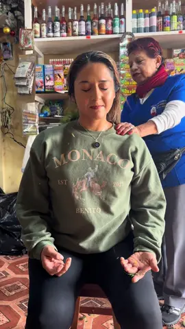 Therapy? Or la señora de limpiezas? Haciendo to menos ir Ha therapy! #therapy  #señoradelimpieza 