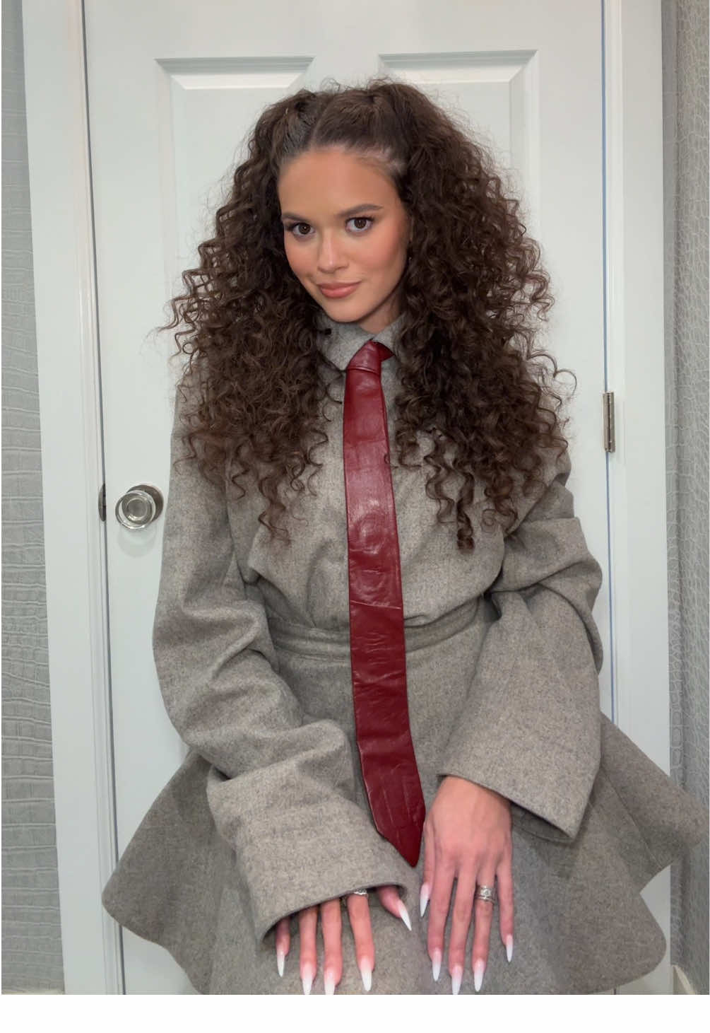 Press Day mood (The Wrong Paris on @Netflix tomorrow !!)