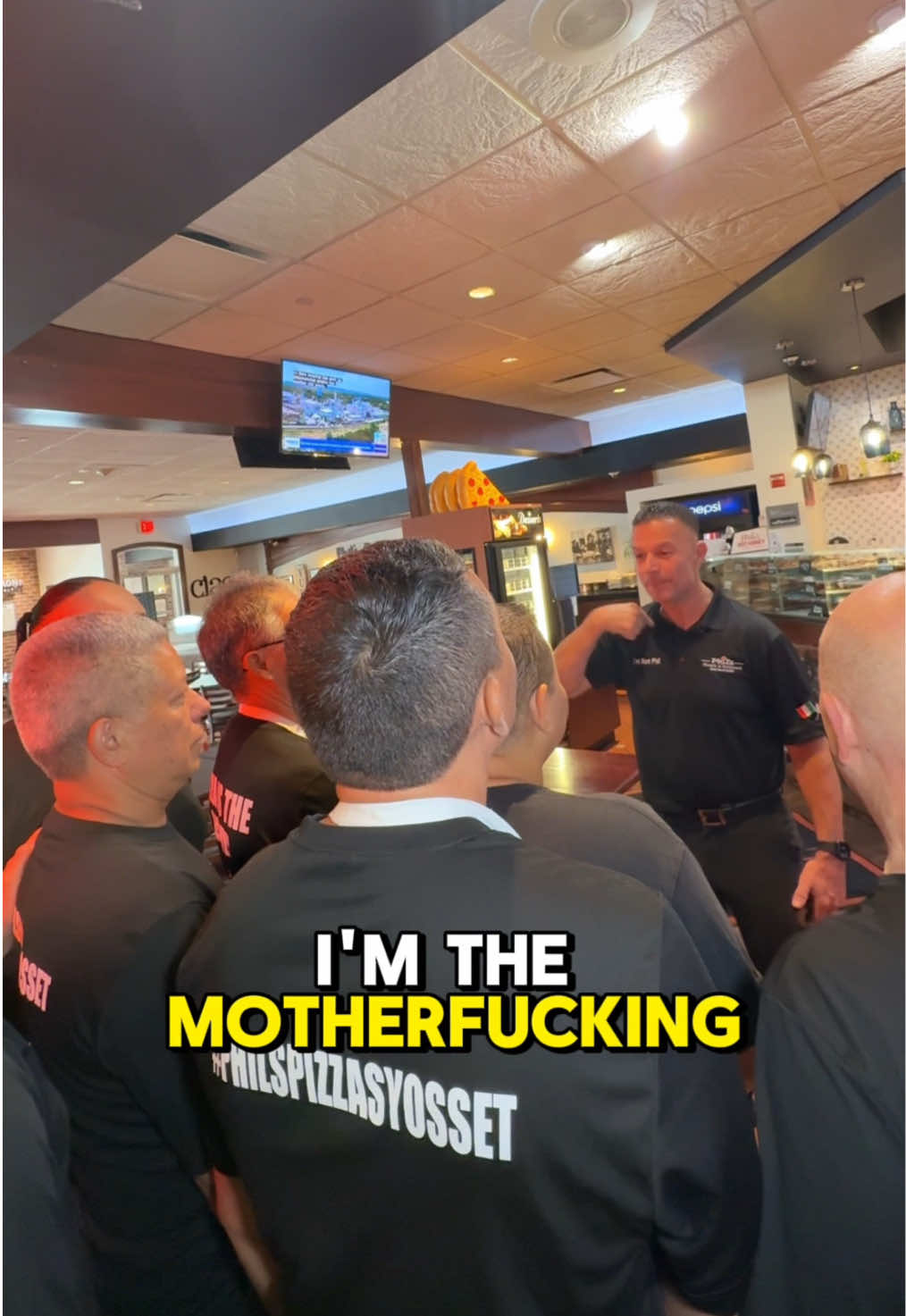 Remember 1 thing this you better hear. I’m the one who calls the shots #sopranos #tonysoprano #thesopranos #capo #boss #imtheboss #pizza #pizzeria #nypizza #nypizzasuprema #pizzatiktok #pizzatok #longisland #longislandeats #longislandfood 
