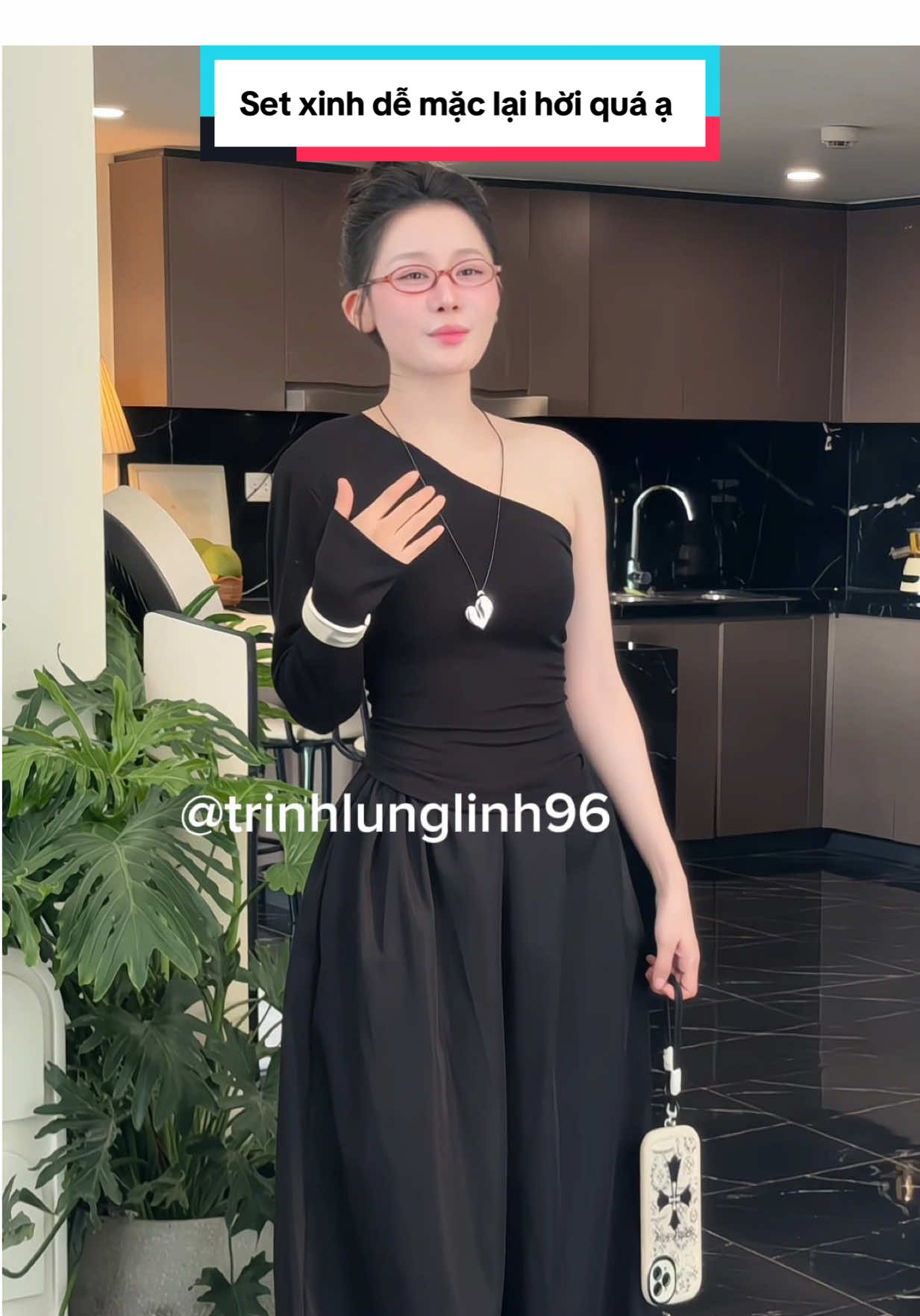 Set xinh dễ mặc lại hời quá ạ #setnuxinh #setaoquan #setbonu #setboxinh #xuhuong 