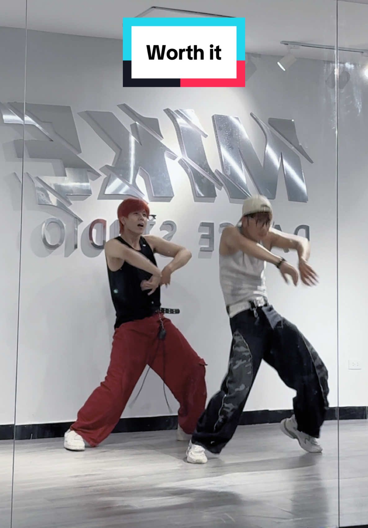 ib thầy Minh học 4 buổi là biết nhảy liền 🥰 #trending #tiktokviral #dance #xuhuong #thayminhdaynhay #xuhuongtiktok #douyin 