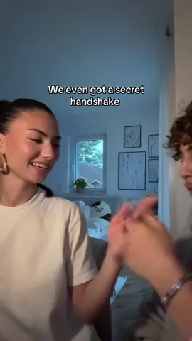 yes we do #couple #fyp #handshake 