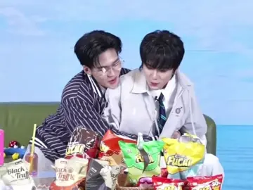 เวลาที่อยู่กับ bro 🆚 เวลาที่อยู่กับ baby#auausave #อู่อู๋เซฟ #auautnp #savewrg #jamessu @auautnp @savewrg @JS 