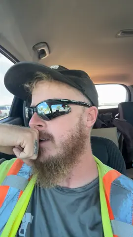 I get bullied by the young guys on the crew #hooligan #beardgang #bluecollar #heavyequipmentoperator #construction 