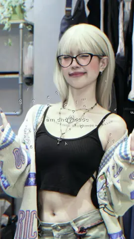 Ngôi sao đang lên @Dangrangto aka Trần Lả Lướt 😆#CapCut #congty4 #dangrangto #tranlaluot #filwchow 