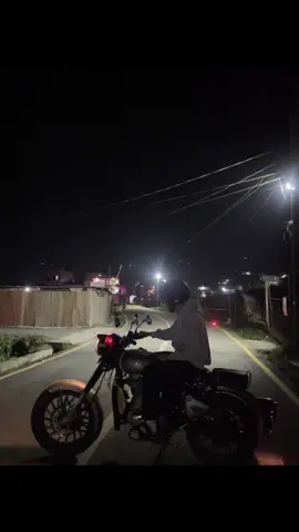 When Life hits this song give strength to stand again 🤍✨