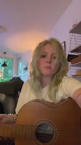 Här vänner får ni en visa jag skrev om dagens nyheter ❤️ 