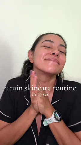 Anyone else sleep in past their alarm today?? Running late and only have 2 mins? Here’s an easy 5-step skincare routine that takes less than 5 mins so you can still stop by and get that coffee ☀️☕️  @anua_global @byoma @Bubble Skincare @cocokind @Innisfreeofficial #skincareroutine #SelfCare #skincareproducts #personalcare #dryskin