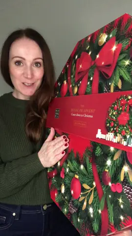 Unboxing RITUALS Wreath Advent Calendar 2025.❤️ Grab your favourite drink and join me as we unbox this together Watch the YouTube video now up on the beauty channel. See you there. #rituals #ritualsadventcalender #beautyadventcalendar #beautyadventcalendar2025 #unboxingadventcalendars 