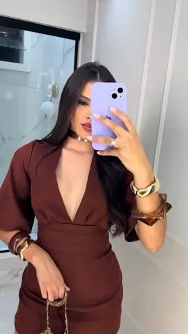 ✨ Esse vestido impecável por um preço que você não vai acreditar! 💖👗 Aproveite antes que acabe! #henriqueejulianooficial #henriqueejuliano #achadinhosshopee #paty #rodeio 