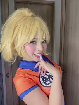 Would u girls do goku crossplay? #supersaiyan #dragonball #goku #cosplay #egirl 
