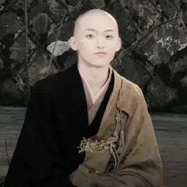 Siapa sangka pala botak bisa semenggoda ini #revengedlove #ziyu #tianziyu #fyp #foryou